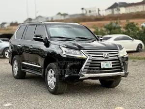 Lexus LX 570 AWD 2021 Black