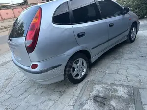 Nissan Almera 2006 Silver
