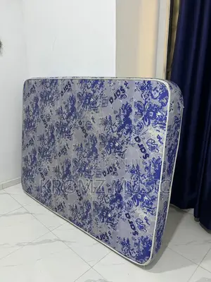 Used 6/5 Bed