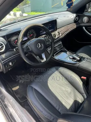 Mercedes-Benz E300 2017 Blue
