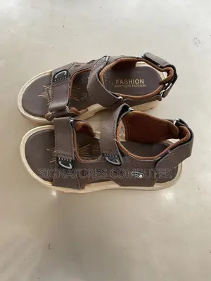 Open-Toe Casual Sandals