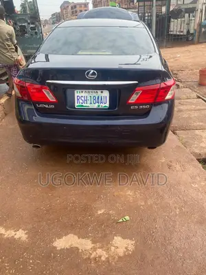 Lexus ES 350 2011 Blue