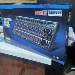 16 Channel Live Mixing Console