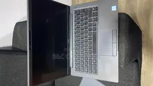 Laptop Dell Latitude 7400 8GB Intel Core i5 SSD 256GB