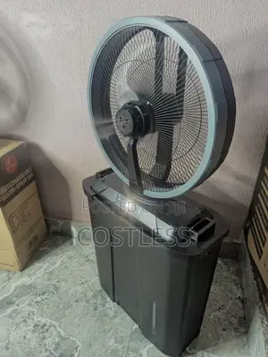 Rechargeable Water-Spray Fan,