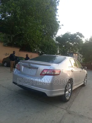 Toyota Camry SE V6 4dr Sedan (3.5L 6cyl 6AM) 2010 Silver