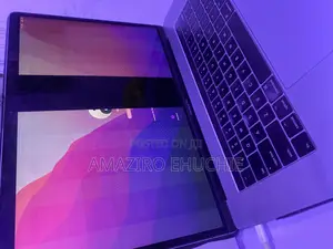 Laptop Apple MacBook 2016 16GB Intel Core i7 HDD+SSD 512GB