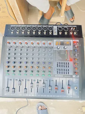 8 Channel Powered Mixer PMX 808d