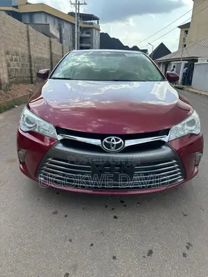 Toyota Camry 2016 Red