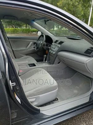 Toyota Camry LE 4dr Sedan (2.4L 4cyl 5A) 2007 Gray