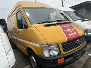 Volkswagen LT 2006 Yellow