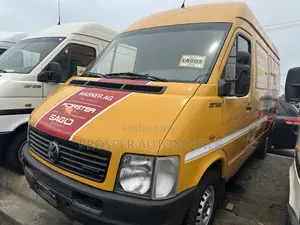 Volkswagen LT 2006 Yellow