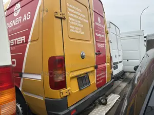 Volkswagen LT 2006 Yellow