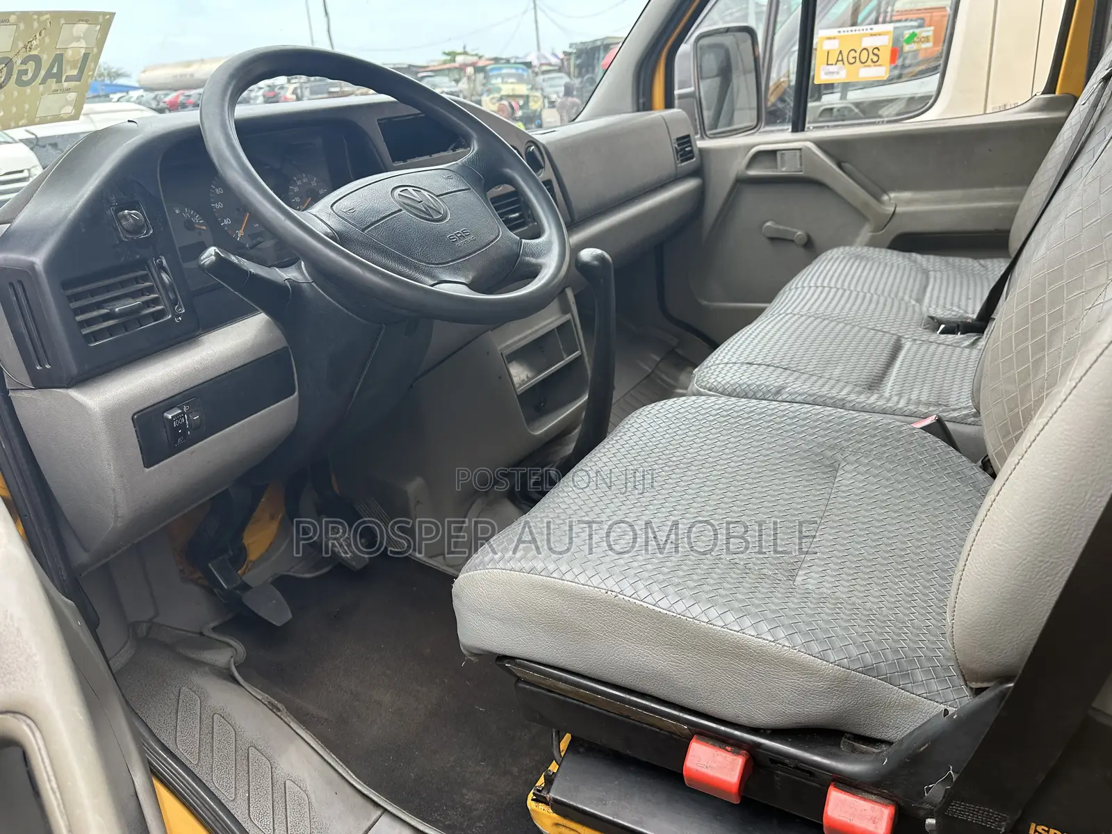 Volkswagen LT 2006 Yellow