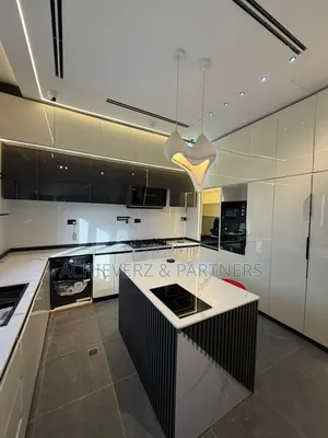 5bdrm Duplex in Guzape District for sale