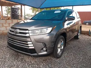 Toyota Highlander 2019 Gray