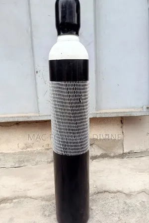 High-Pressure Medical Oxygen Cylinder