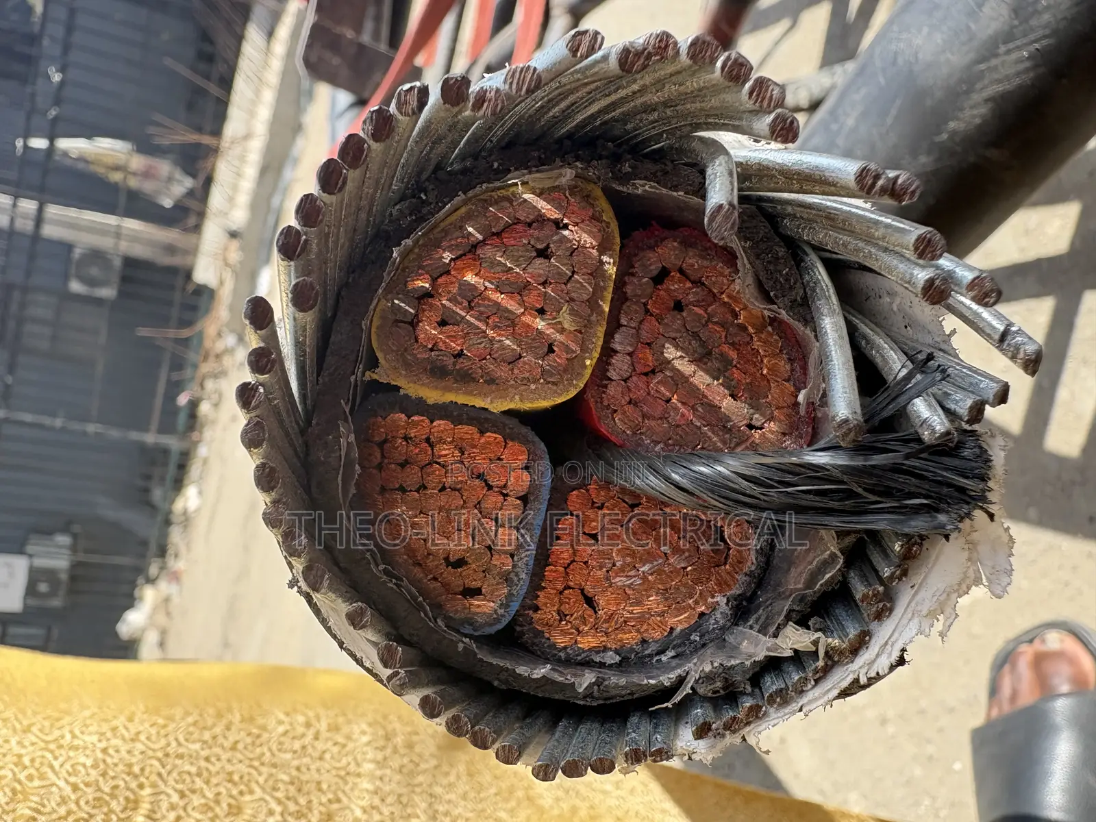 240mm 4c Armored Cable
