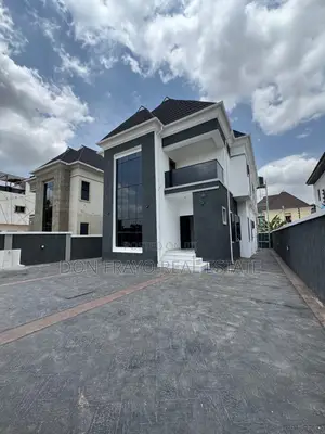 4bdrm Duplex in Carlton Gate Estate, Akobo for sale