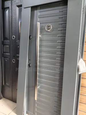 9" Adjustable Cast Door
