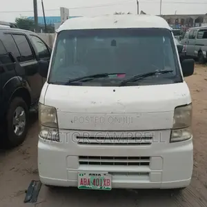 Suzuki Every 2023 White