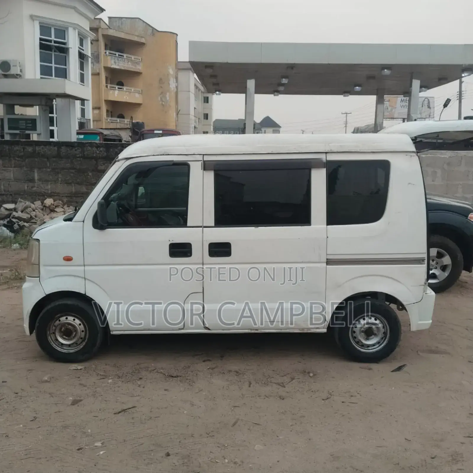 Suzuki Every 2023 White