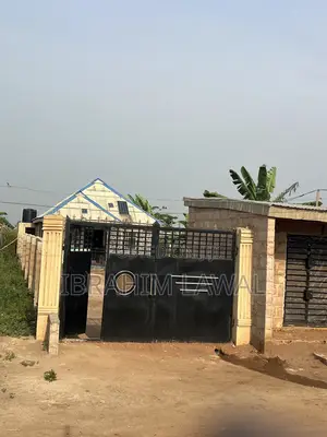 2bdrm Bungalow in Adamo for sale