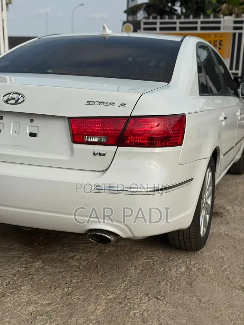 Hyundai Sonata 2008 White