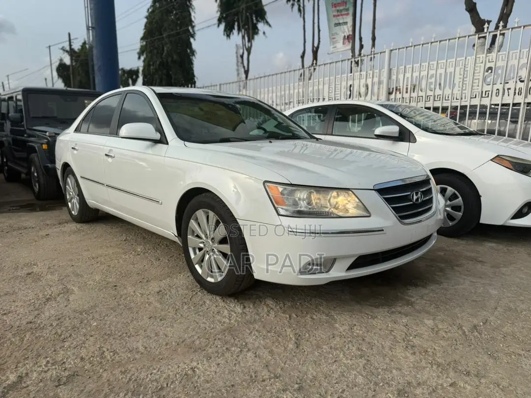 Hyundai Sonata 2008 White