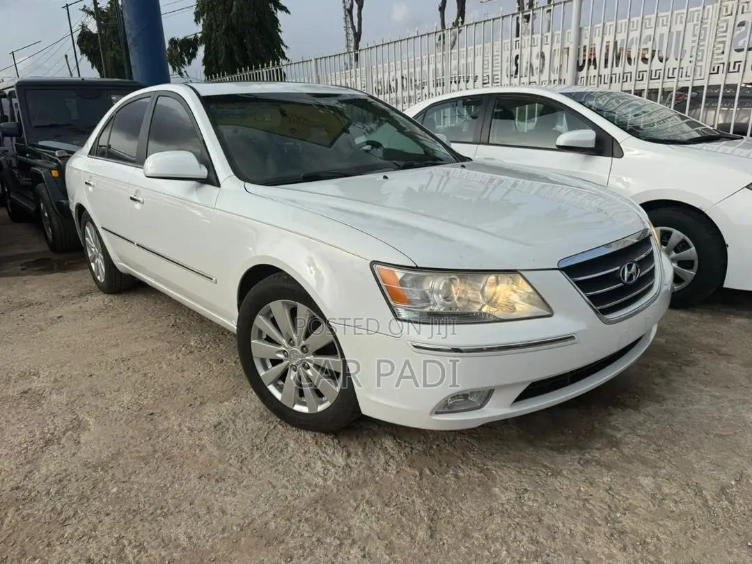 Hyundai Sonata 2008 White