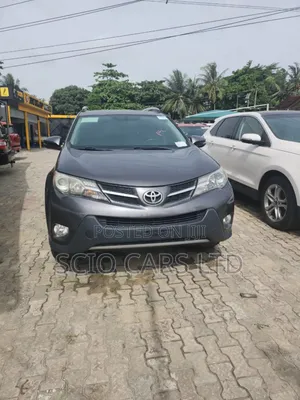 Toyota RAV4 Limited 4dr SUV AWD (2.5L 4cyl 6A) 2014 Gray