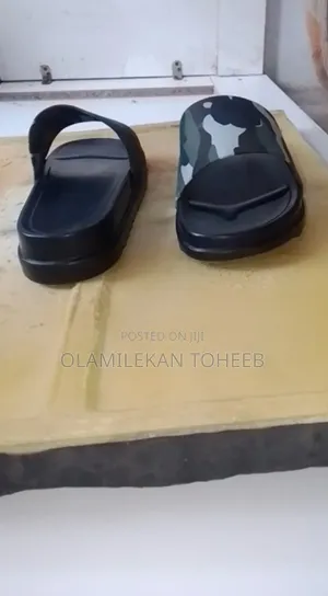 Army Cover Palm
