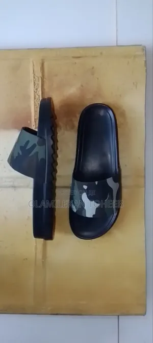 Army Cover Palm
