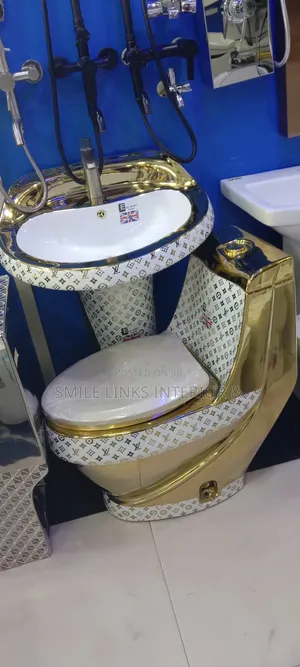 Louis Vuitton Luxury Water Closet Wc