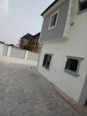 2bdrm Apartment in Ashipa, Akala Express for rent