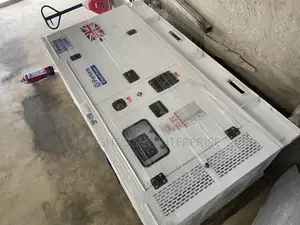 Perkins Soundproof Diesel Generator 110 Kva  %Copper