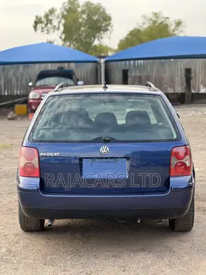 Volkswagen Passat 1.8 2002 Blue