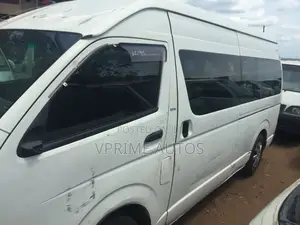 Toyota Voxy 2008 White