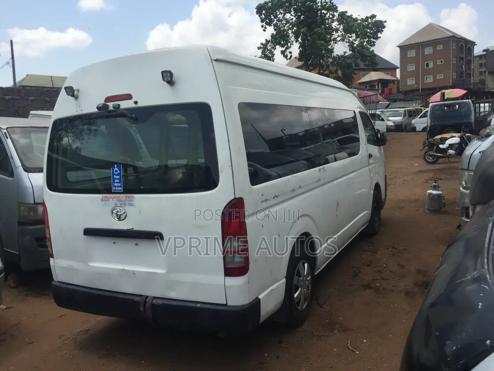 Toyota Voxy 2008 White