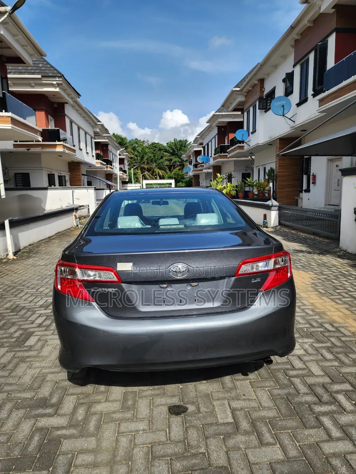Toyota Camry 2013 Gray