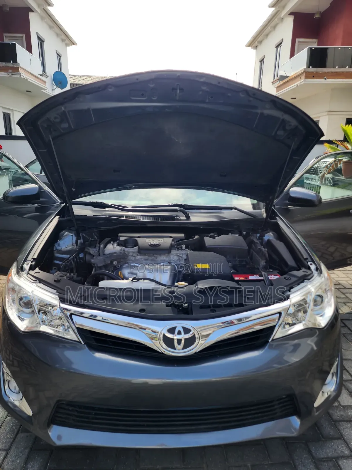 Toyota Camry 2013 Gray