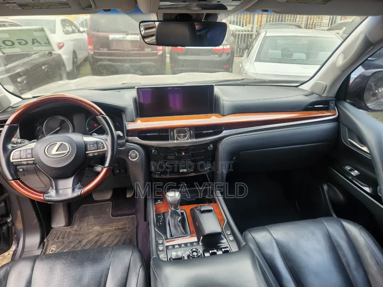 Lexus LX 570 AWD 2017 Gray