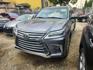 Lexus LX 570 AWD 2017 Gray