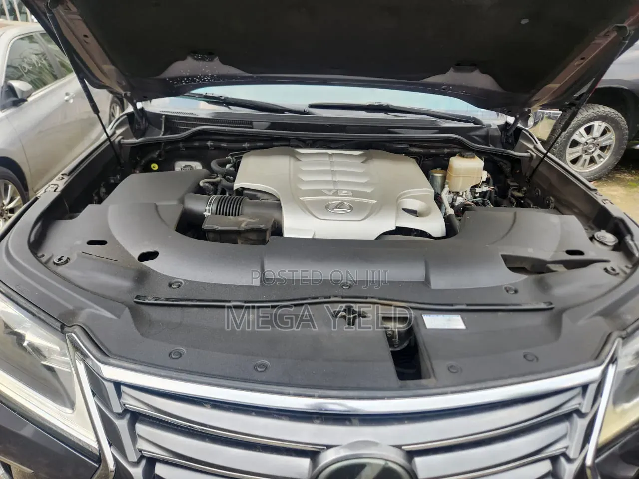 Lexus LX 570 AWD 2017 Gray