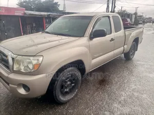 Toyota Tacoma Double Cab Long Automatic 4x4 2007 Gold