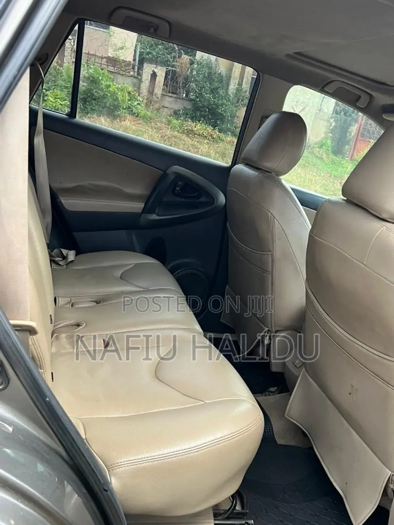 Toyota RAV4 2007 Gray