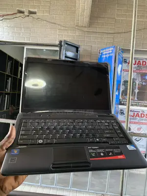 Laptop Toshiba Satellite Pro U400 6GB Intel Celeron HDD 250GB