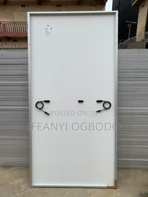 550w 144cell Solar Panel