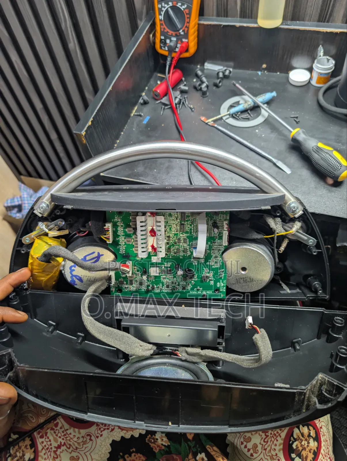 Onyx Speaker Repair Services
