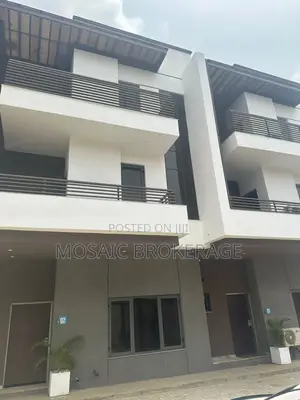 4bdrm Townhouse/Terrace in Mabushi for sale